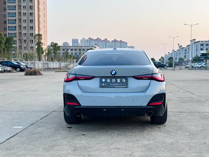 BMW 4 Series 2024 2024款 430i Gran Coupe M运动曜夜套装