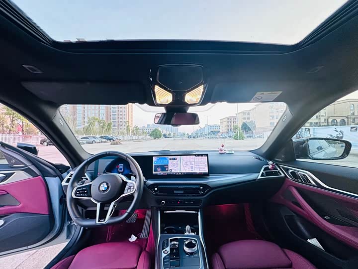 BMW 4 Series 2024 2024款 430i Gran Coupe M运动曜夜套装