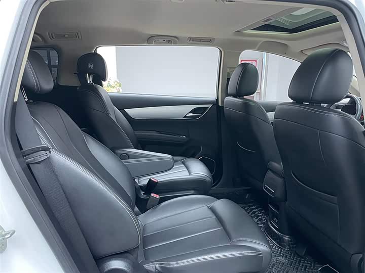 BYD Song Max 2021 2021款 升级版 1.5T 自动豪华型 6座