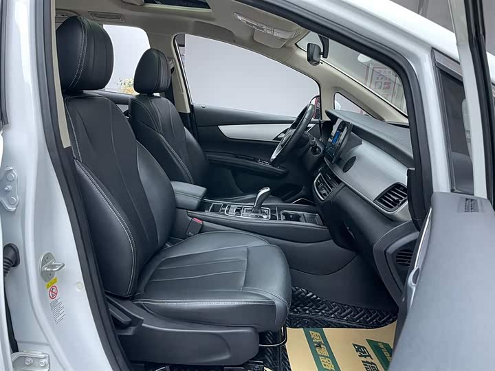 BYD Song Max 2021 2021款 升级版 1.5T 自动豪华型 6座