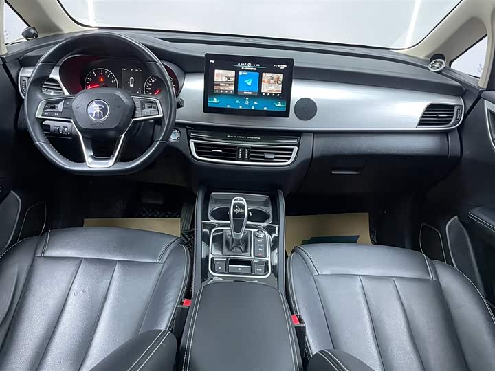 BYD Song Max 2021 2021款 升级版 1.5T 自动豪华型 6座