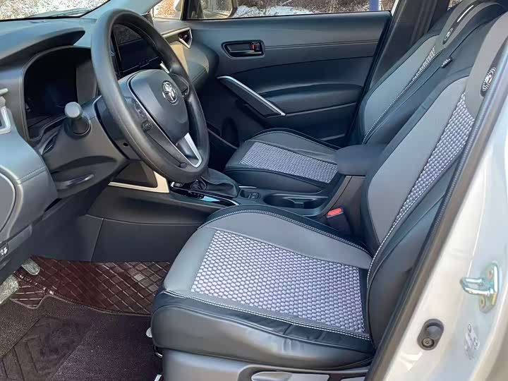 Toyota Frontlander 2024 2024款 2.0L CVT精英版