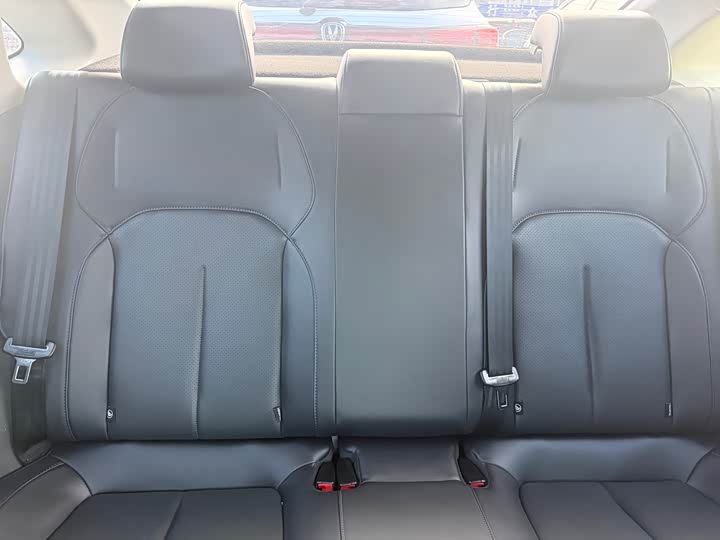 Changan Yida 2023 2023款 蓝鲸NE 1.5T GDI DCT尊享型