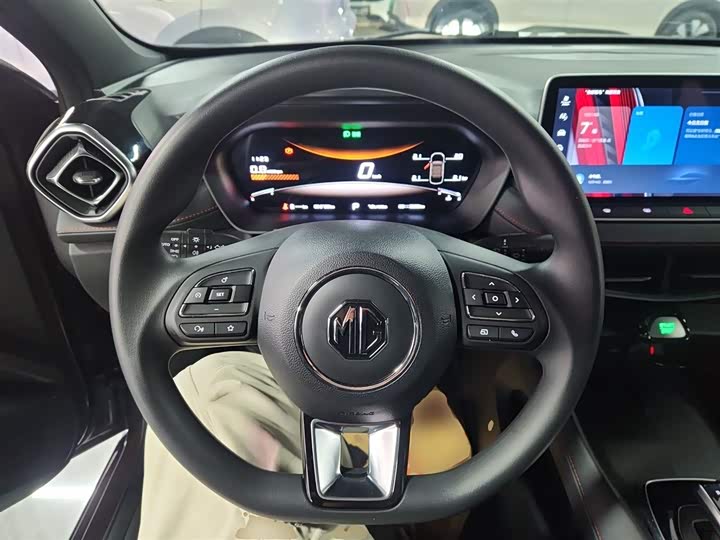 MG Motor 5 2025 2025款 300TGI 全球旗舰版