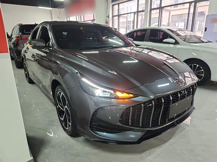 MG Motor 5 2025 2025款 300TGI 全球旗舰版