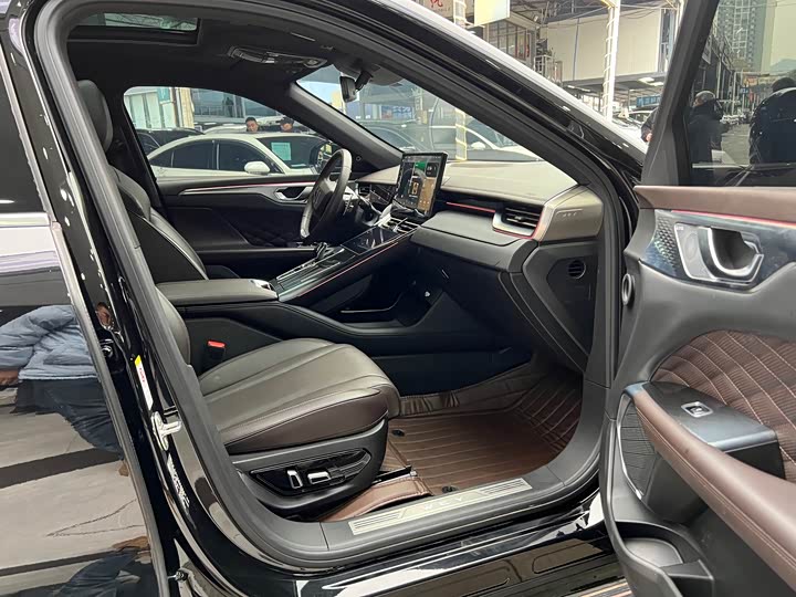 Wey Mocha 2021 2021款 2.0T 两驱特香版