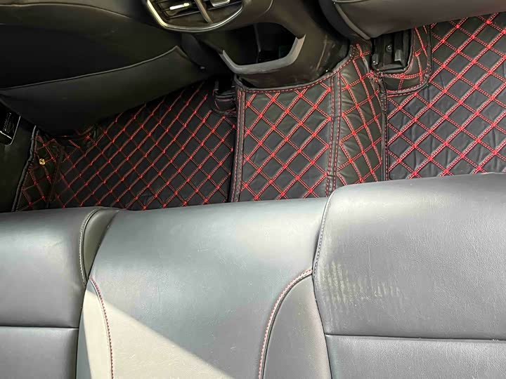 MG Motor 5 2025 2025款 300TGI 全球旗舰版