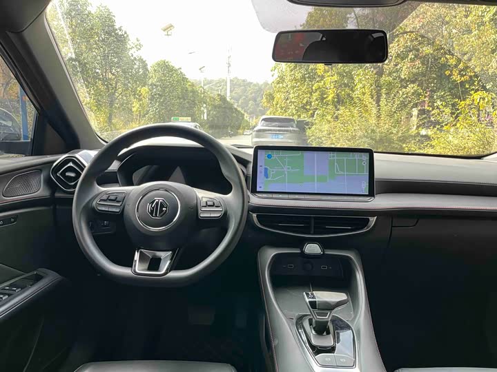 MG Motor 5 2025 2025款 300TGI 全球旗舰版