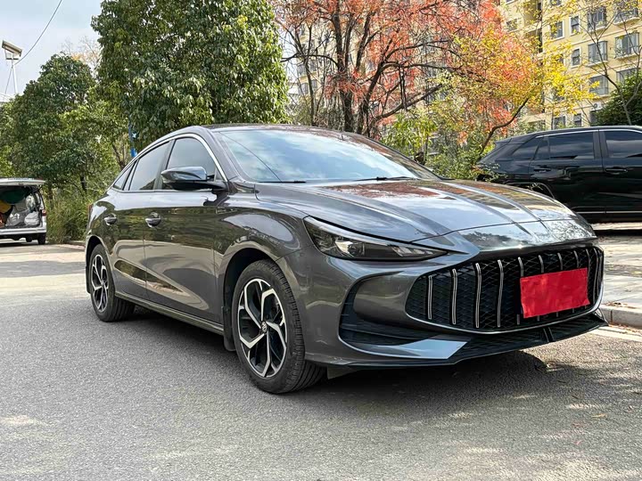 MG Motor 5 2025 2025款 300TGI 全球旗舰版