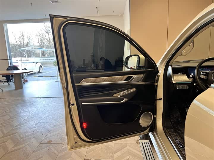 Tank 500 2023 2023款 3.0T 商务版 造境型 5座