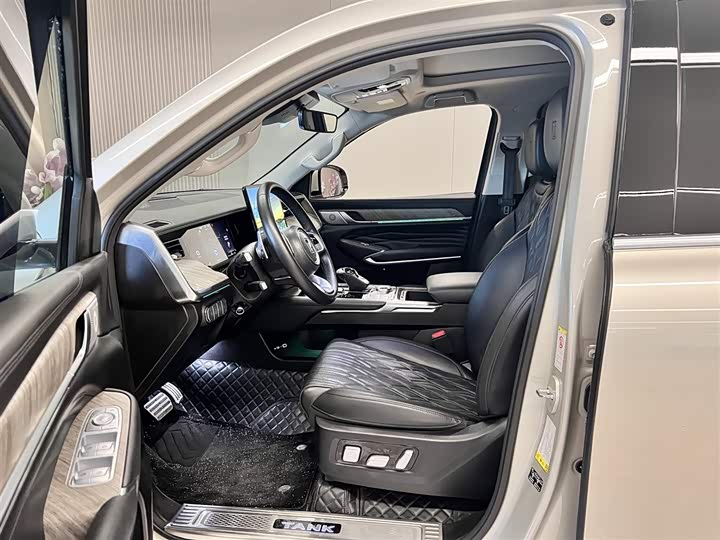 Tank 500 2023 2023款 3.0T 商务版 造境型 5座