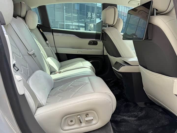 Nio ET7 2024 2024款 75kWh 行政签名版