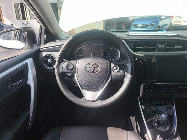 Toyota Corolla Hybrid 2019 2019款 1.8L E-CVT领先版
