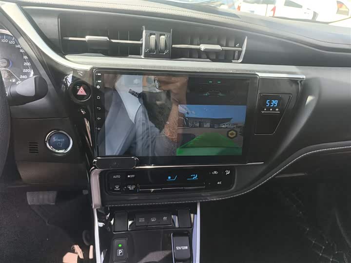 Toyota Corolla Hybrid 2019 2019款 1.8L E-CVT领先版