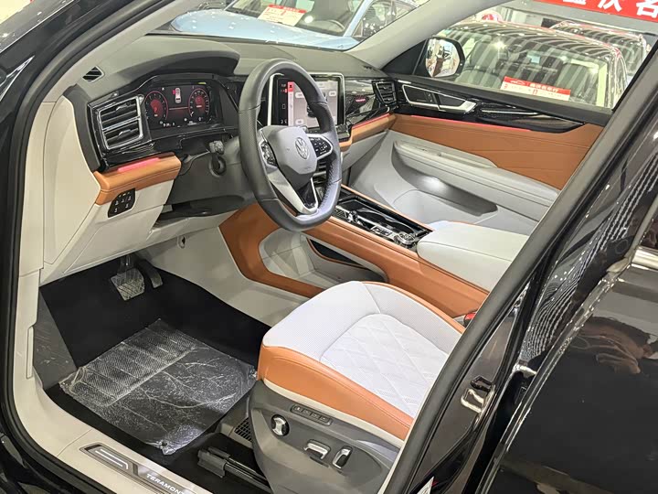 Volkswagen Teramont Pro 2024 2024款 380TSI 四驱尊崇旗舰版
