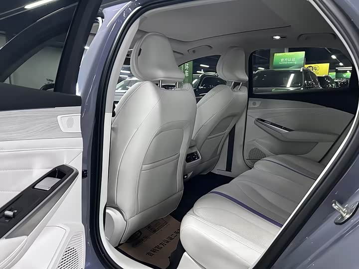 Geely Preface L 2024 2024款 油混 1.5TD 天宫版