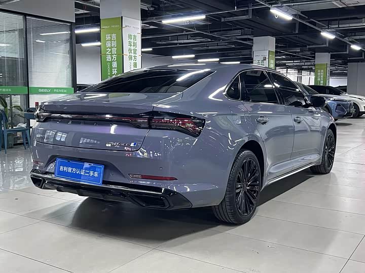 Geely Preface L 2024 2024款 油混 1.5TD 天宫版