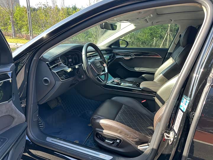 Audi A8 Hybrid 2021 2021款 A8L 60 TFSIe quattro