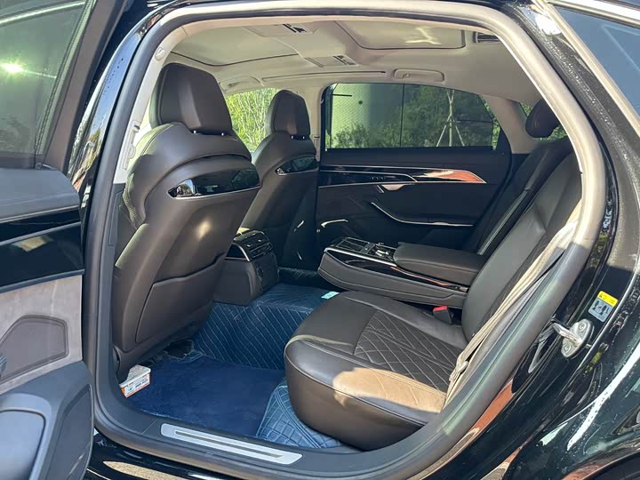 Audi A8 Hybrid 2021 2021款 A8L 60 TFSIe quattro