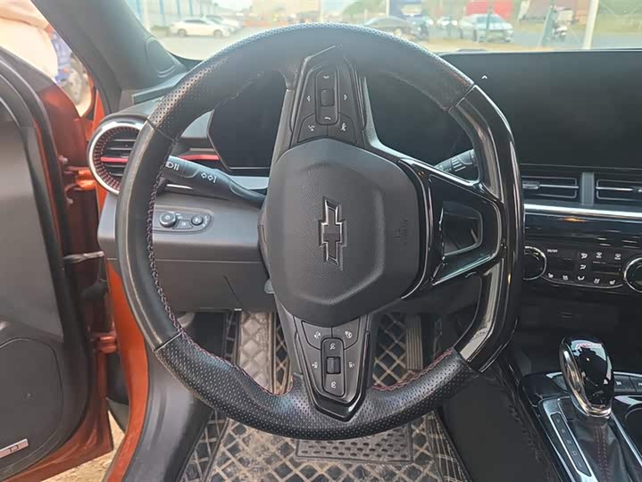 Chevrolet Seeker 2022 2022款 1.5T CVT RS蜂潮版