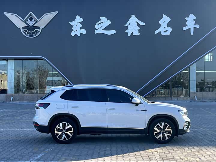 Volkswagen Tayron 2024 2024款 330TSI 两驱豪华Plus进阶版