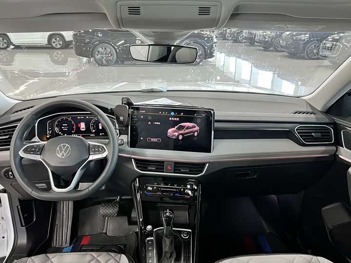 Volkswagen Tayron 2024 2024款 330TSI 两驱豪华Plus进阶版