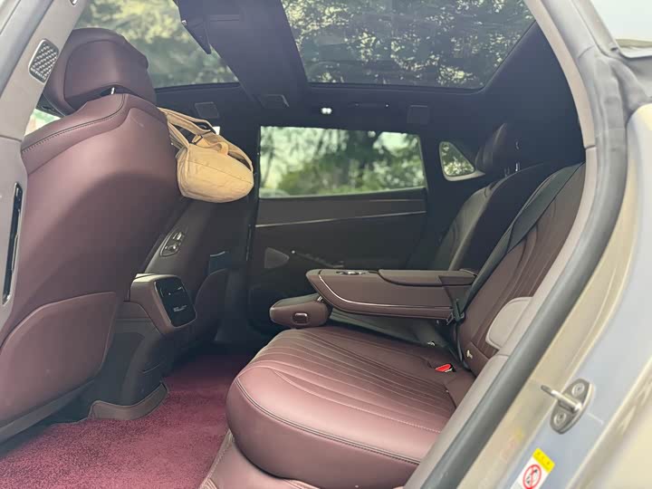 Denza Z9GT 2024 2024款 1100四驱Pro版