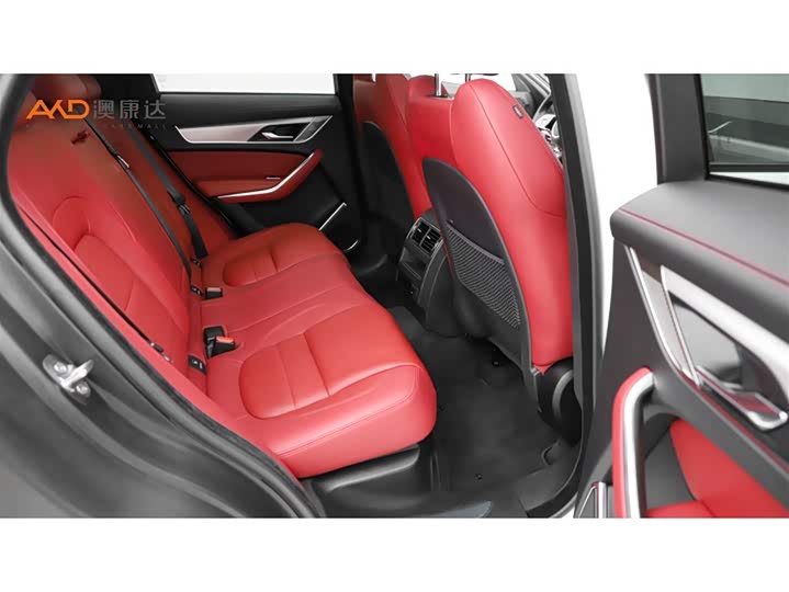 Jaguar F-Pace 2024 2024款 P250 R-Dynamic SE