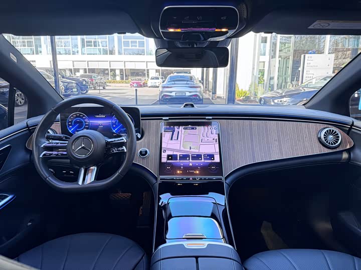 Mercedes-Benz EQE 2022 2022款 350 先锋版
