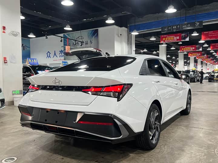 Hyundai Elantra N line 2023 2023款 1.5L CVT GLX精英版