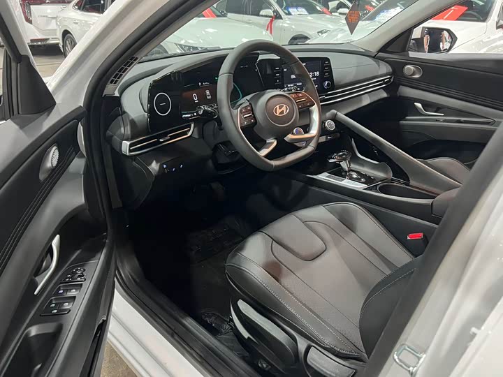 Hyundai Elantra N line 2023 2023款 1.5L CVT GLX精英版