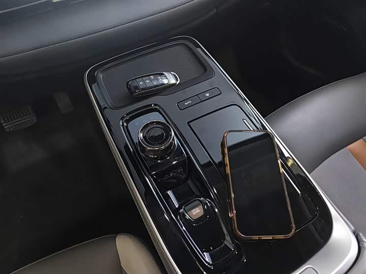 GAC Aion S Plus 2023 2023款 70 智驾版 三元锂