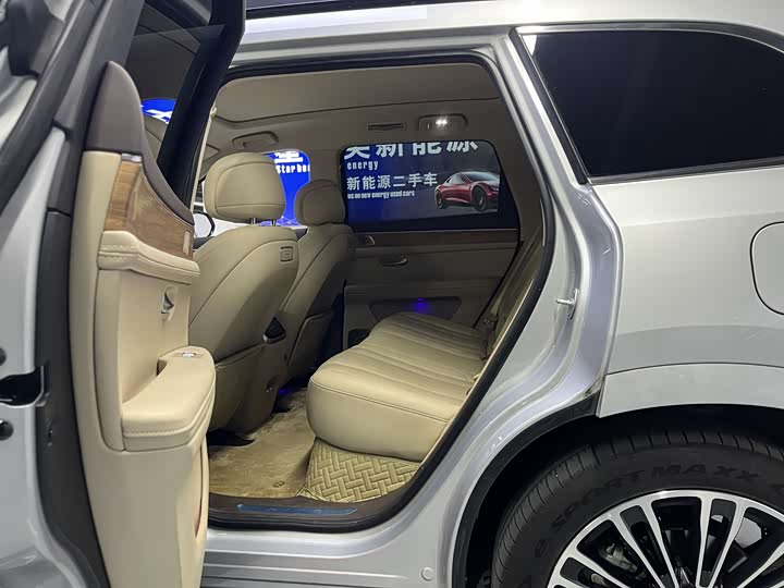 Aito M7 2024 2024款 1.5T 智驾后驱Max版 5座