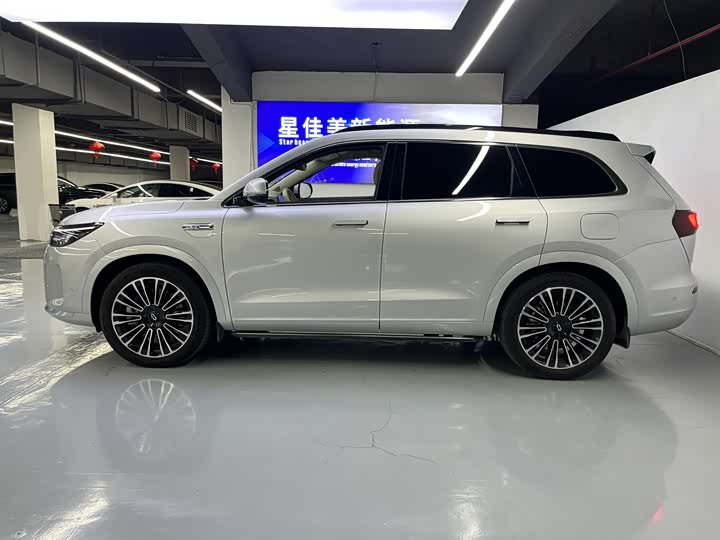 Aito M7 2024 2024款 1.5T 智驾后驱Max版 5座