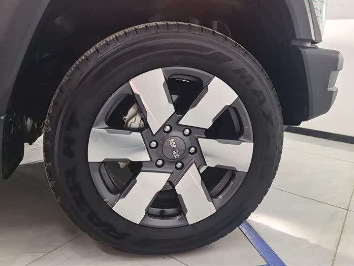 BAIC Beijing BJ40 Hybrid 2025 2025款 进阶版