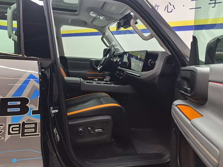 BAIC Beijing BJ40 Hybrid 2025 2025款 进阶版