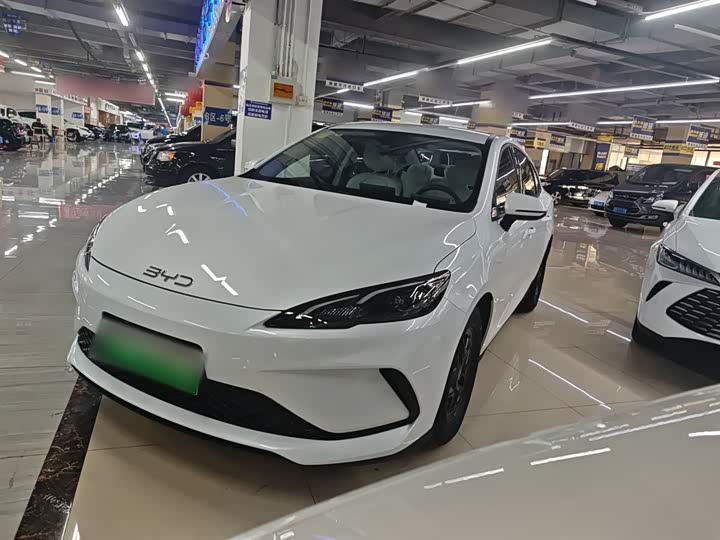 BYD Seal 05 DM-i Hybrid 2025 2025款 DM-i 智驾版 55KM豪华型