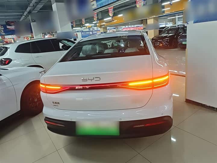 BYD Seal 05 DM-i Hybrid 2025 2025款 DM-i 智驾版 55KM豪华型