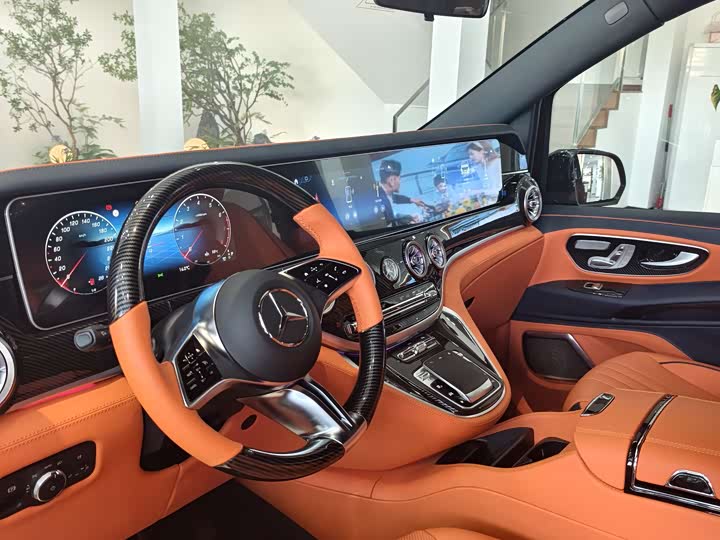 Mercedes-Benz Vito 2024 2024款 2.0T 商务版 7座