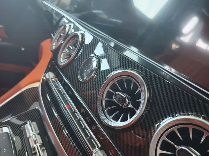 Mercedes-Benz Vito 2024 2024款 2.0T 商务版 7座