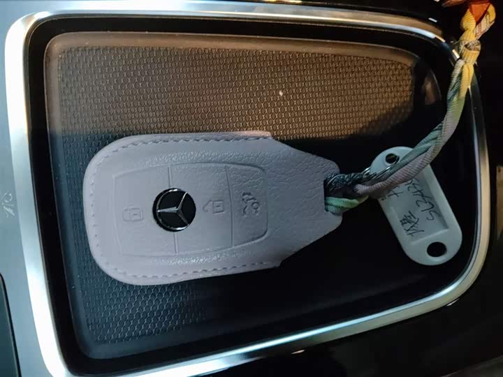 Mercedes-Benz A-Class 2025 2025款 A 200 L 时尚型