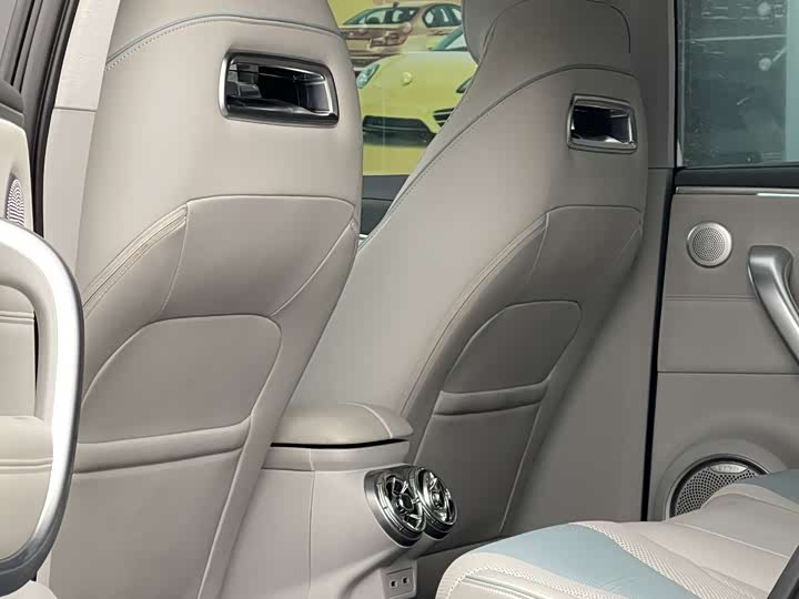 Ora Lightning Cat (07) 2022 2022款 555km 尊贵版