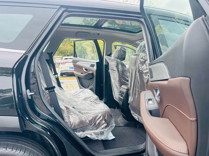 Jetour X90 Plus 2023 2023款 1.6TD DCT平层 5座