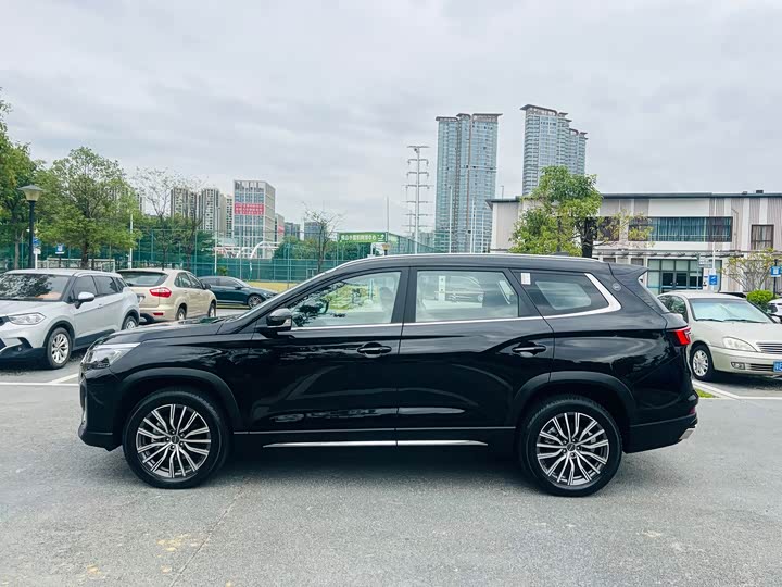 Jetour X90 Plus 2023 2023款 1.6TD DCT平层 5座