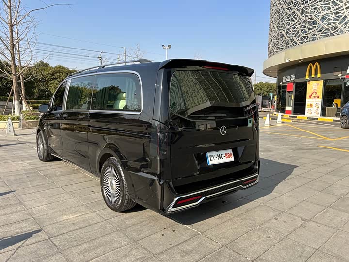 Mercedes-Benz Vito 2024 2024款 2.0T 商务版 7座