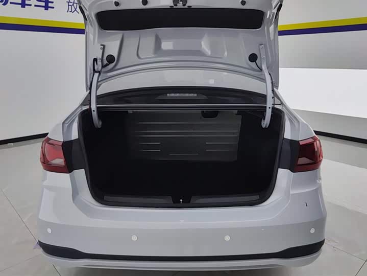 Jetta VA3 2021 2021款 1.5L 自动向上人生版