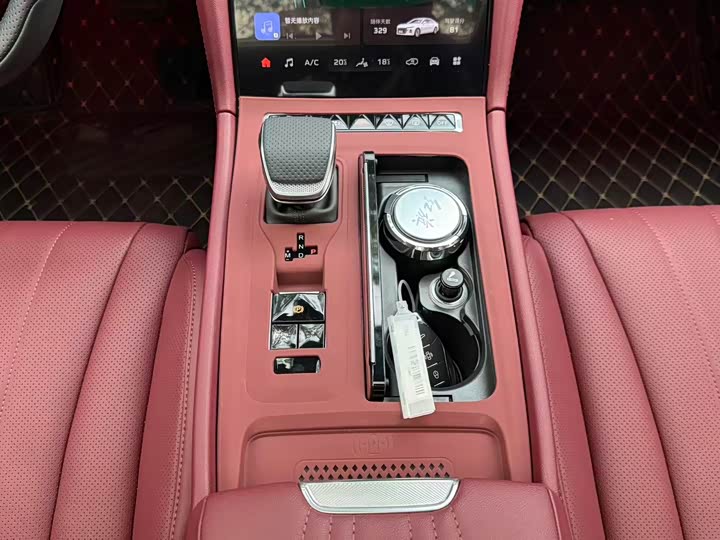 Hongqi H5 2025 2025款 1.5T DCT玄影版