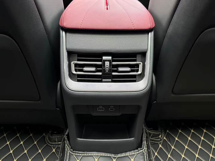 Hongqi H5 2025 2025款 1.5T DCT玄影版