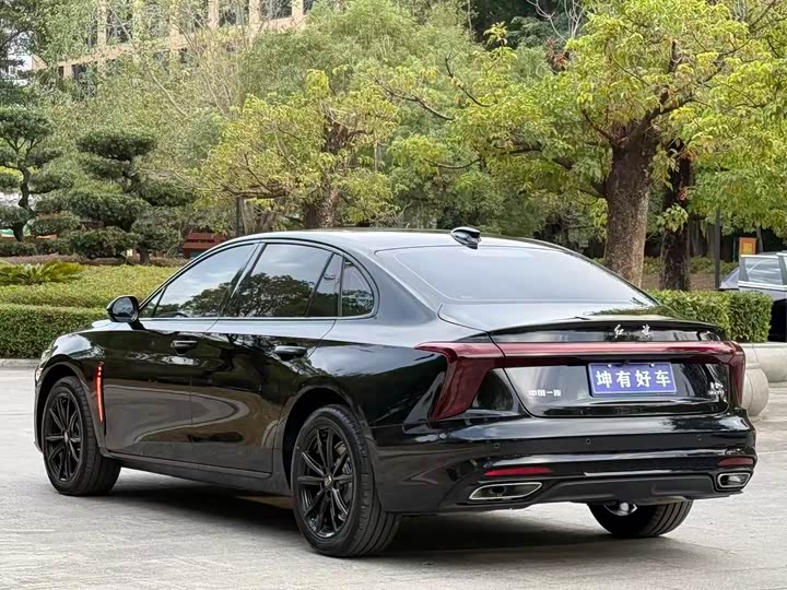 Hongqi H5 2025 2025款 1.5T DCT玄影版