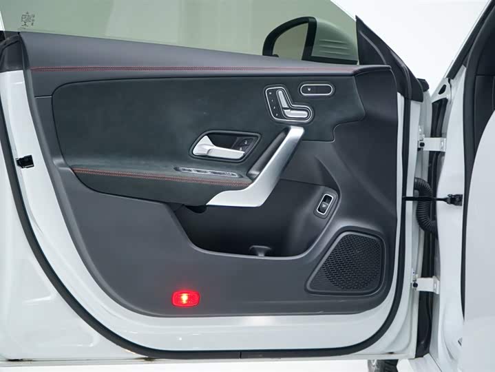 Mercedes-Benz CLA-Class 2023 2023款 CLA 200